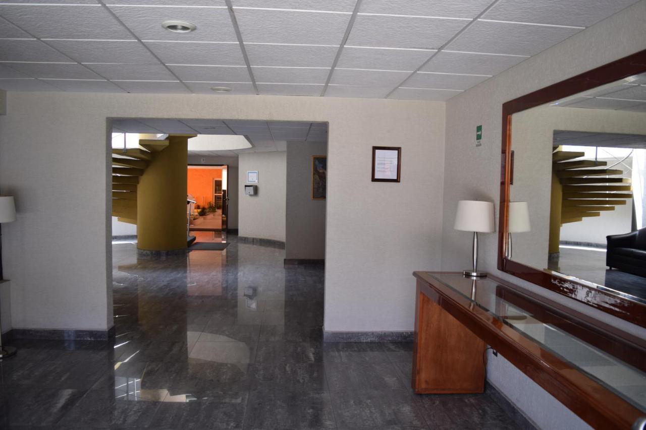 Hotel & Suites La Marquesa Toluca Eksteriør billede