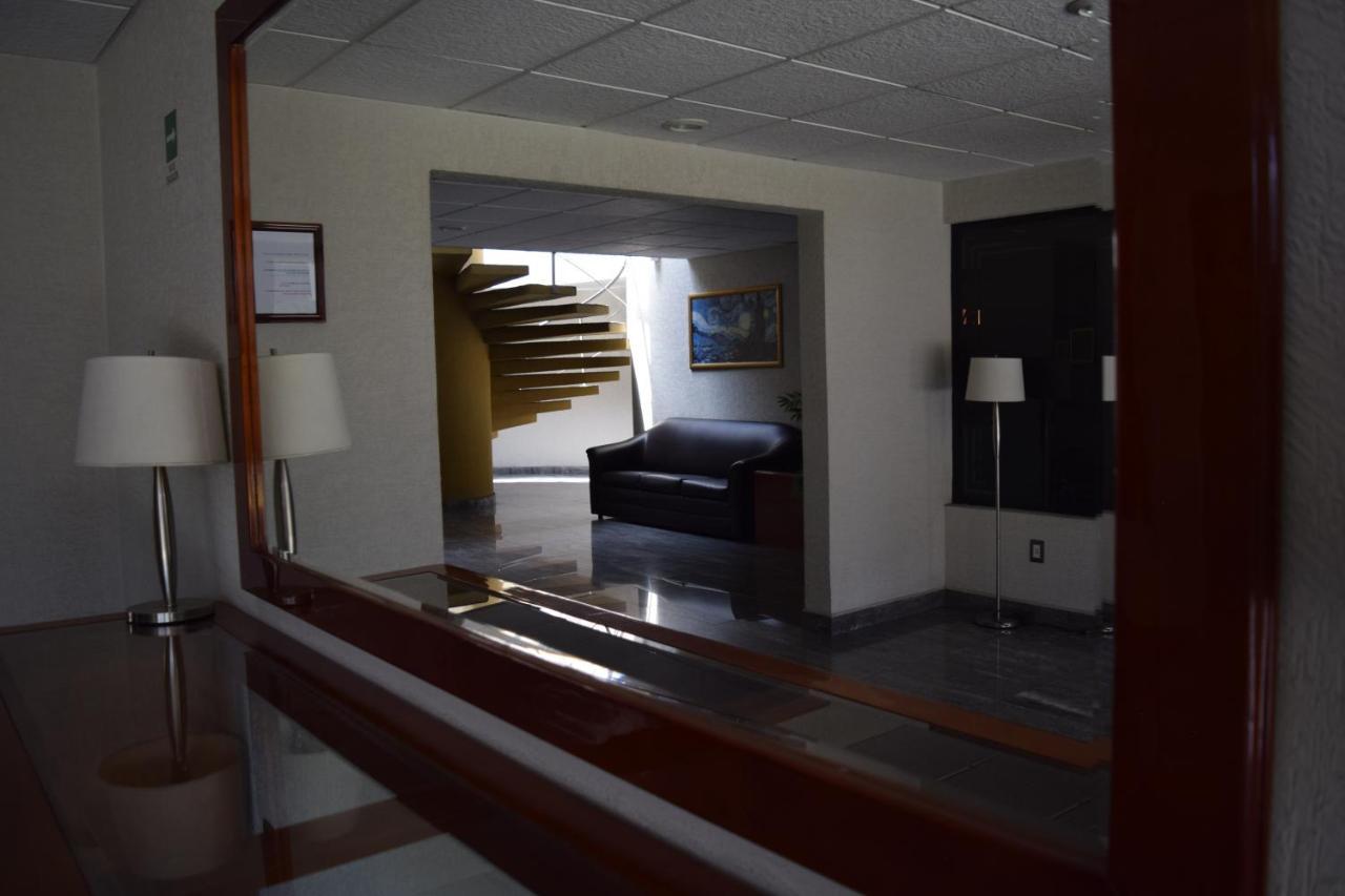 Hotel & Suites La Marquesa Toluca Eksteriør billede