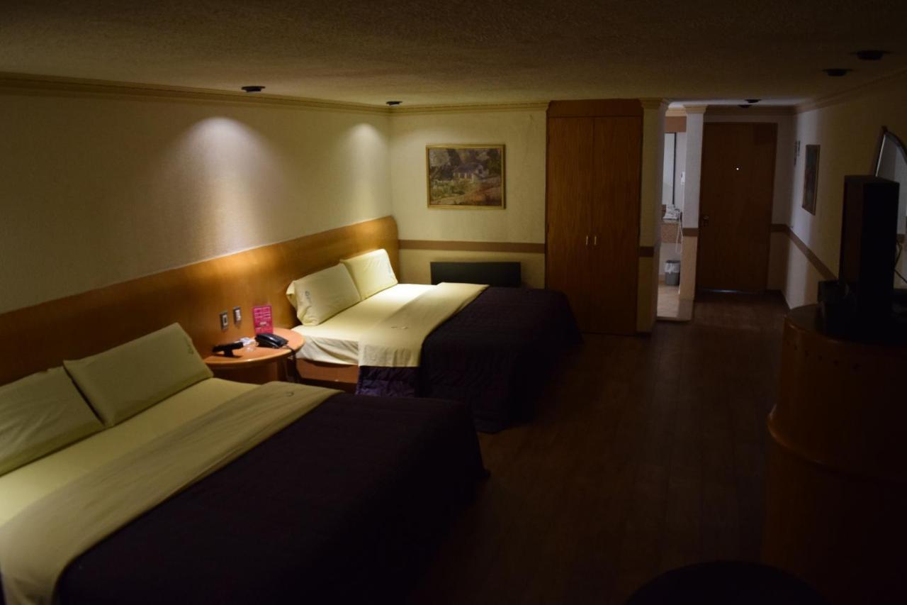 Hotel & Suites La Marquesa Toluca Eksteriør billede
